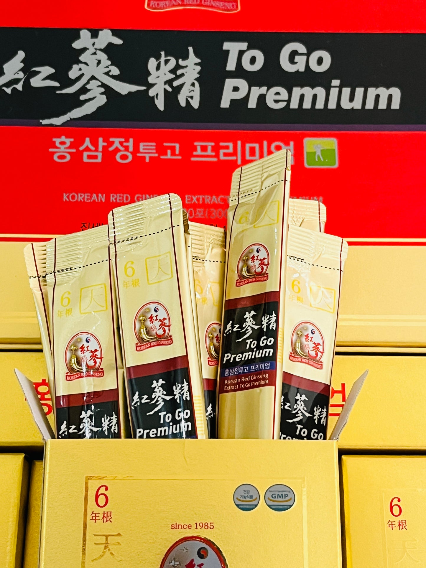 Korean RED Ginseng Extract ToGo Premium - Energy Shot, Ginseng Saponin GINSENOSIDE Natural Super Food (10g x 30 Sticks)